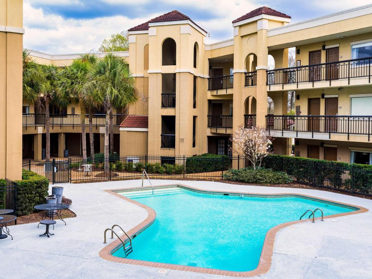 Comfort Suites Baton Rouge South I-10 Экстерьер фото