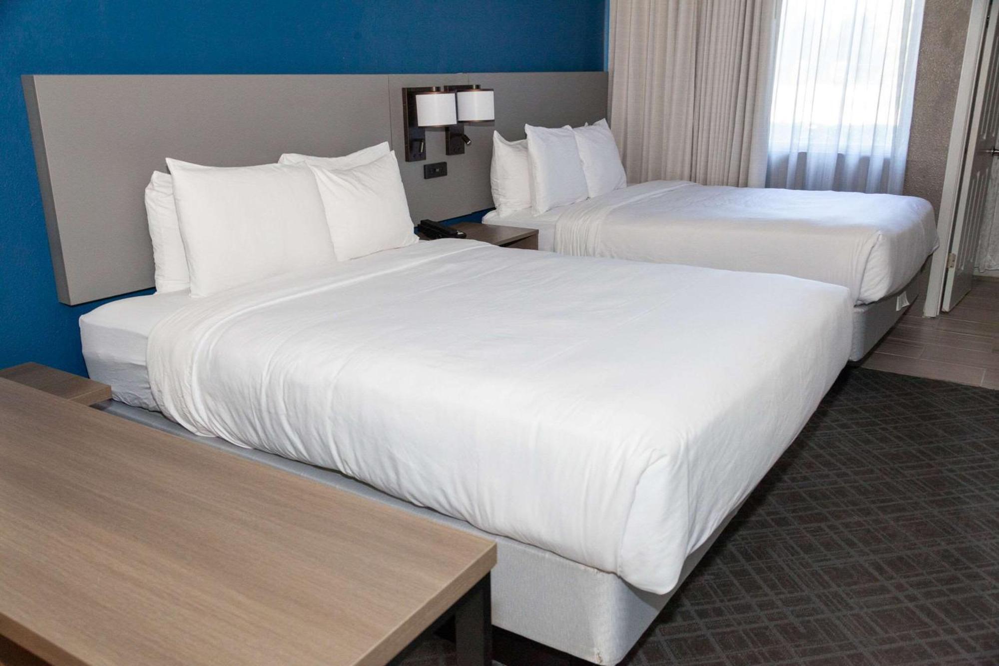 Comfort Suites Baton Rouge South I-10 Экстерьер фото
